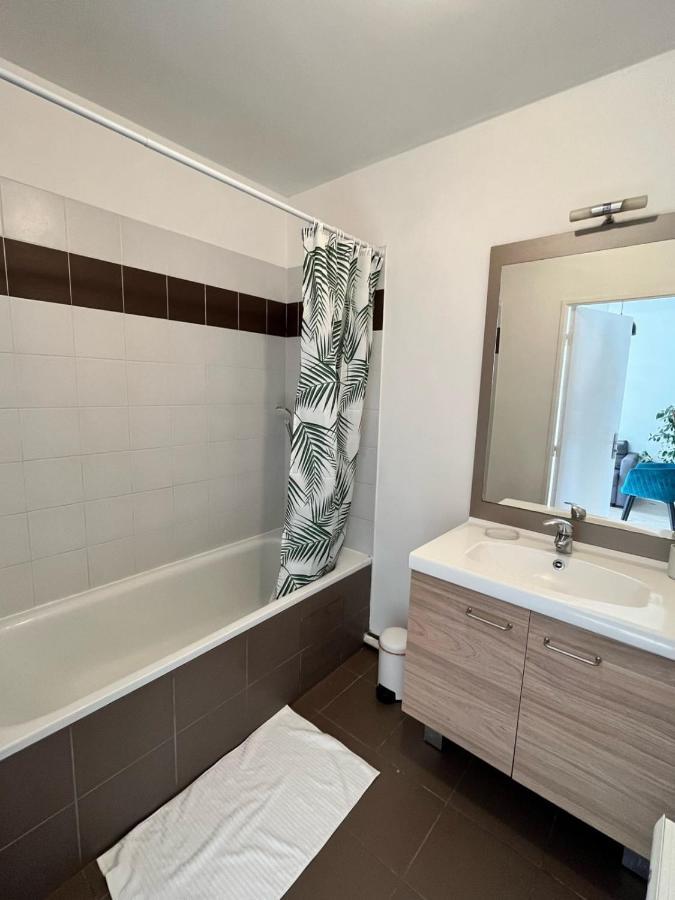 Modern And Bright Apartment Near Paris لا كورناوْف المظهر الخارجي الصورة
