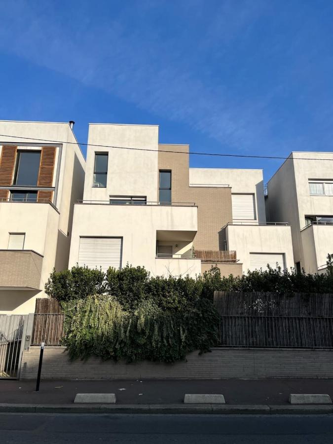 Modern And Bright Apartment Near Paris لا كورناوْف المظهر الخارجي الصورة